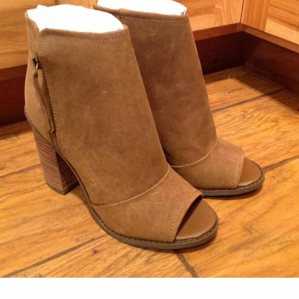 Women’s Kelsi Dagger Brooklyn Heels. Bushwick. Size 9.5